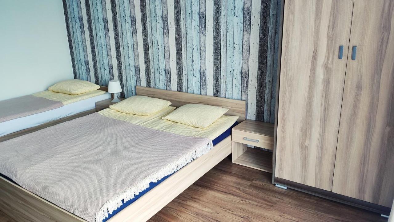 Emada- Pokoje Goscinne I Studia Ostrowo  Dış mekan fotoğraf